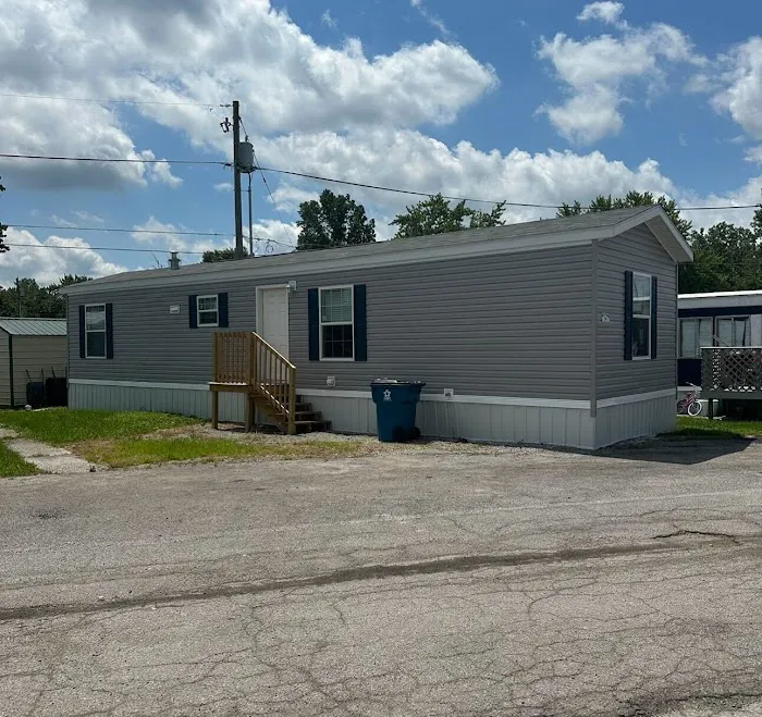 Southern Hills Mobile Home Park Picture 7