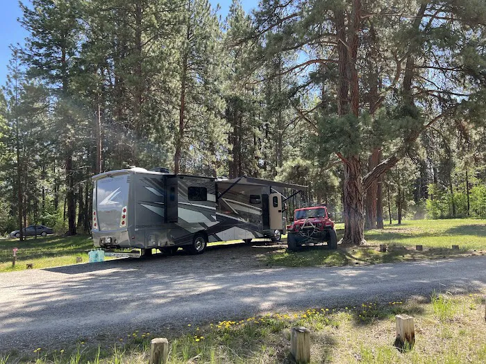 Chief Looking Glass Campground Picture 1