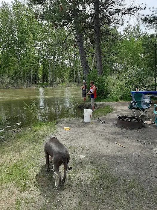 Chief Looking Glass Campground Picture 6