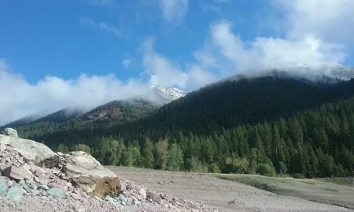 Saint Marys Lake Campground Picture 3