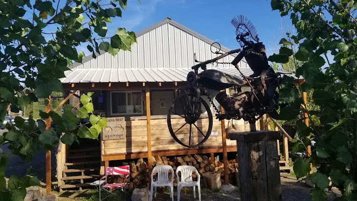 Riders Rest Picture 6