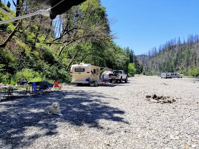 Redwood Bar Picture 5