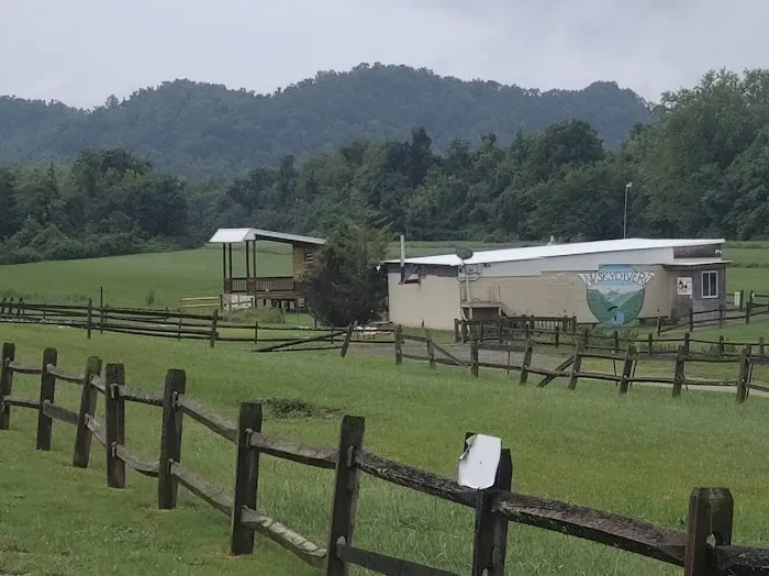 Robert Newlon Airpark Picture 2