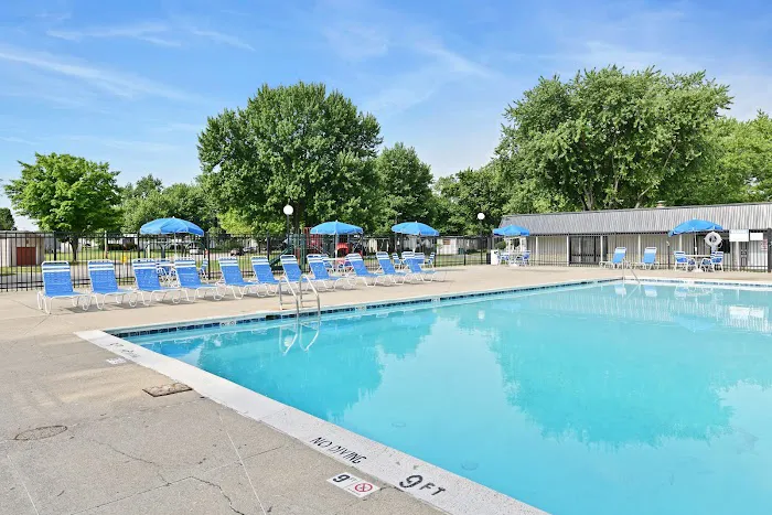 Oakwood Village Picture 7