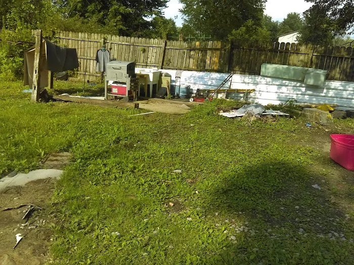 Green Meadows Mobile Home Park Picture 7