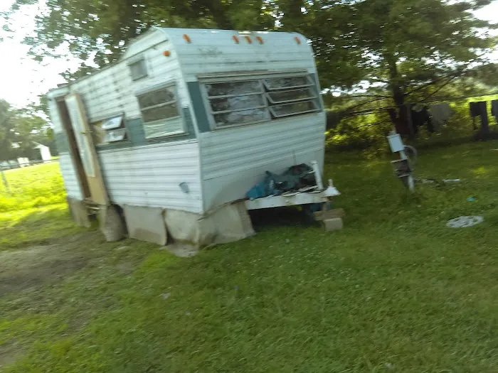 Green Meadows Mobile Home Park Picture 8