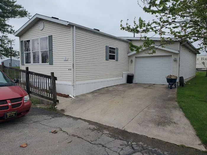 Berne Mobile Home Park Picture 2