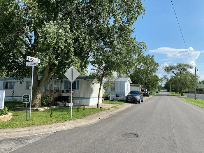 Berne Mobile Home Park Picture 8