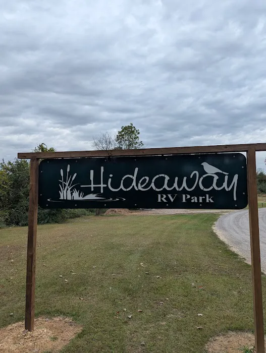 Hideaway RV Park Picture 6