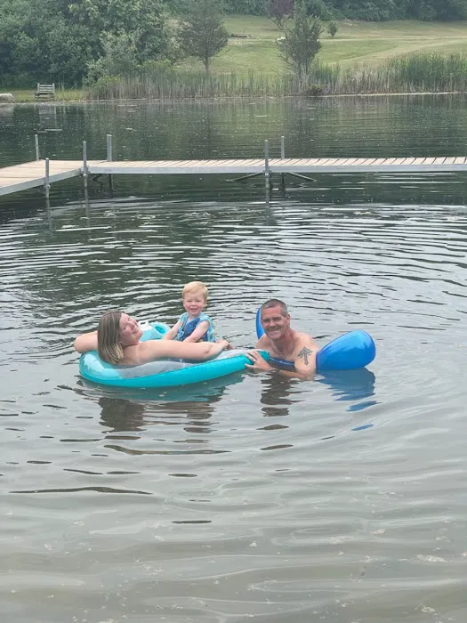 Hideaway RV Park Picture 1