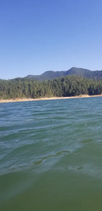 Applegate Lake Hart-Tish Park Picture 3