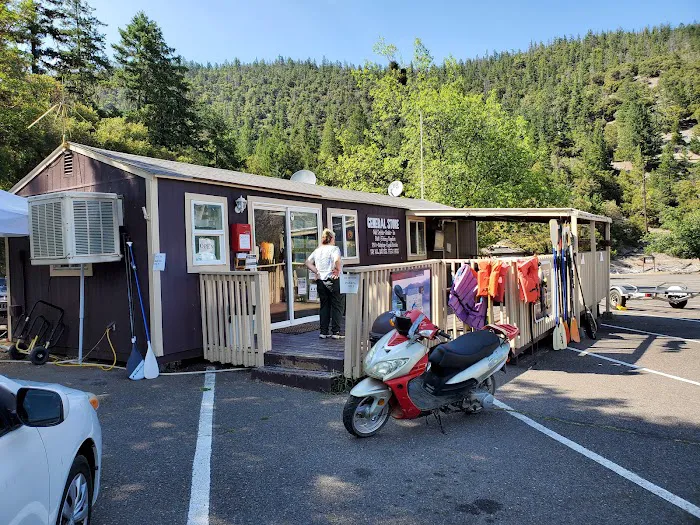 Applegate Lake Hart-Tish Park Picture 9