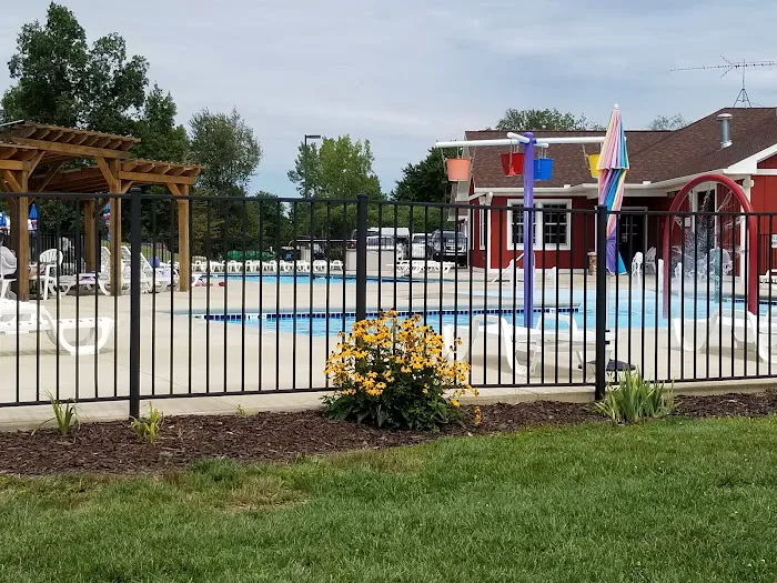 Camp Turkeyville RV Resort Picture 3