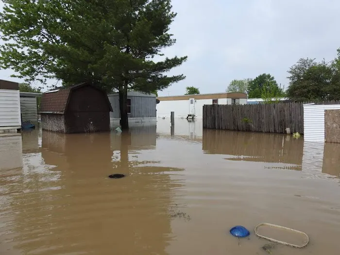 Ulm's Manufactured Homes Picture 3