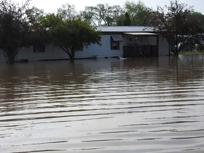 Ulm's Manufactured Homes Picture 9