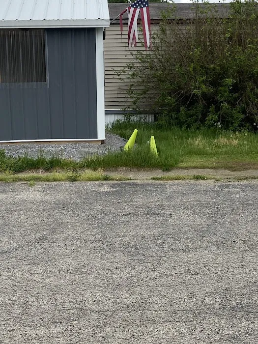 Autumn Grove Picture 3