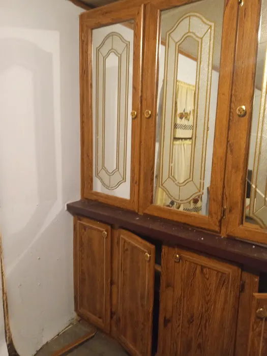 Ernie's Mobile Home Park Picture 2