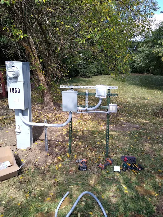 Applewood Pointe Mobile Home Park Picture 8