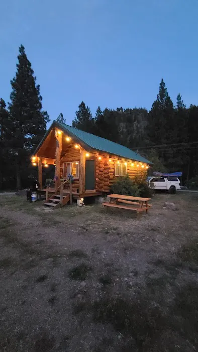 Blackfoot River Outpost Picture 4