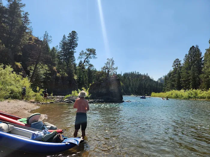 Corricks Riverbend Campground Picture 1