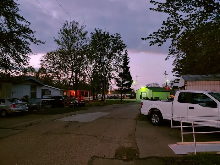 Lakeshore Estates Mobile Home Picture 10