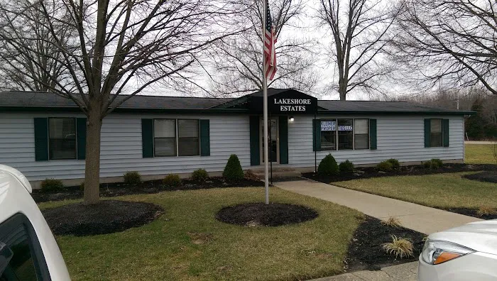 Lakeshore Estates Mobile Home Picture 1
