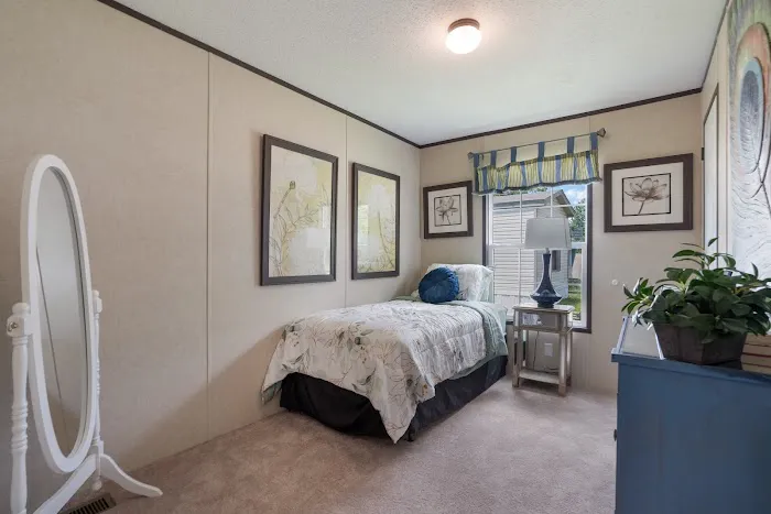 Green Acres Mobile Home Village Picture 1