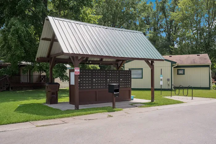 Green Acres Mobile Home Village Picture 7