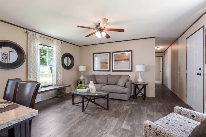 Green Acres Mobile Home Village Picture 2