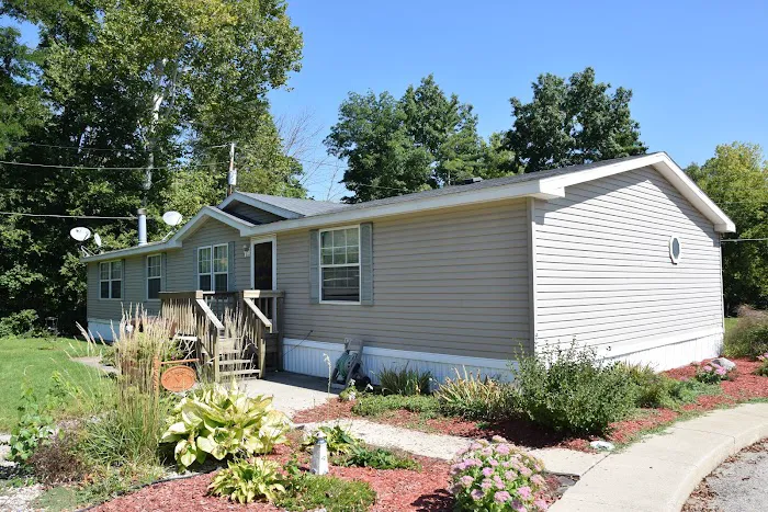 Bluffton Woods Manufactured Home Community Picture 5
