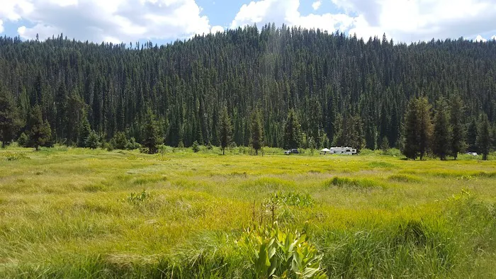 Red River Campground Picture 9