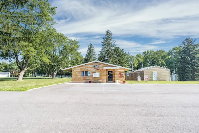 White Oaks Mobile Home Comm Picture 4