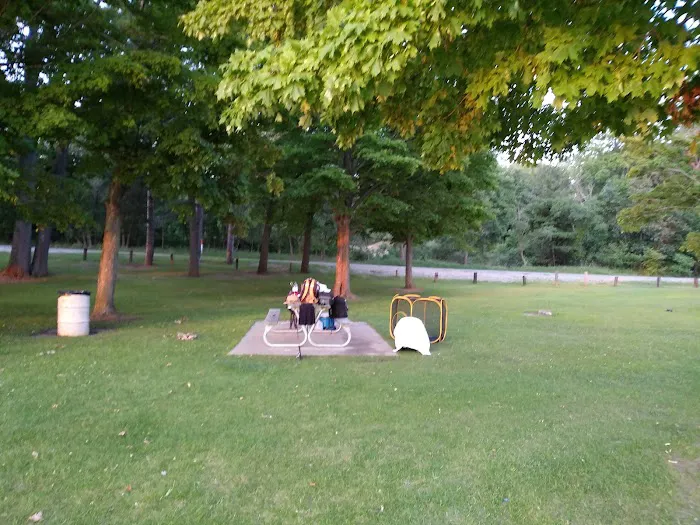 Vinings Trailer Park Picture 1