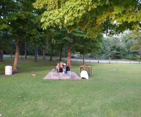 Vinings Trailer Park