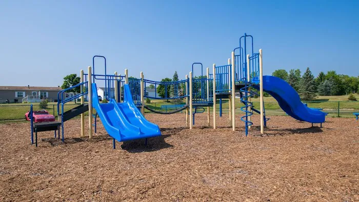 Arbor Woods Picture 6