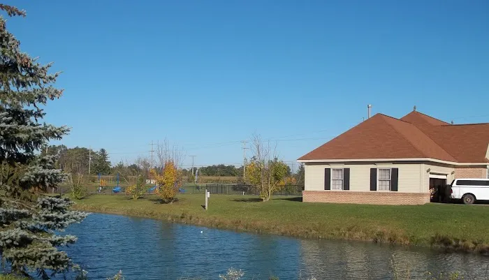 Arbor Woods Picture 8