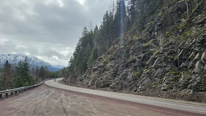 Summit Trailhead Picture 5