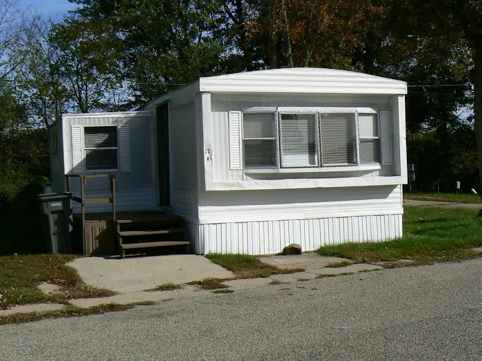 Harper Commons Mobile Home Community Picture 4