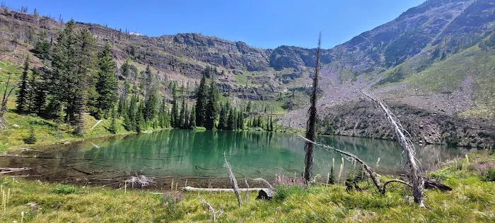 Crescent Lake Picture 1