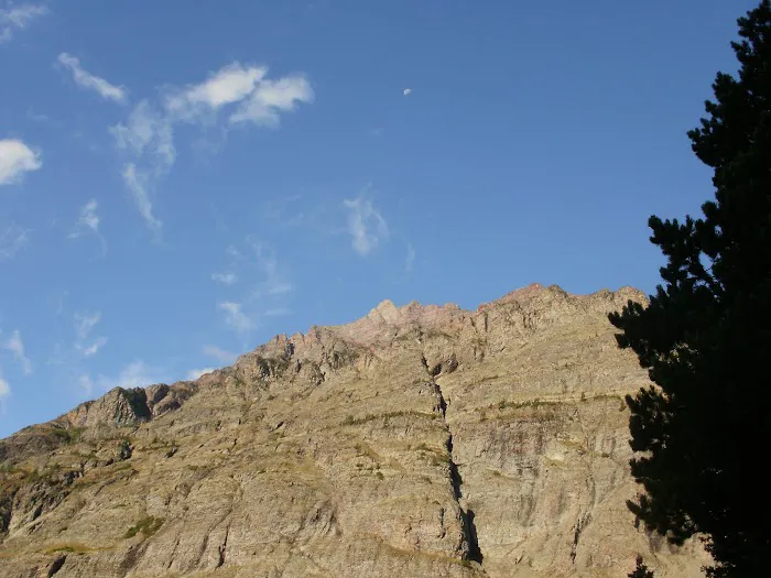 Foot Elizabeth Lake Campground Picture 5