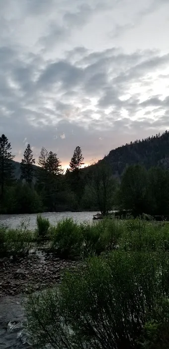 Bighorn Campground Picture 8