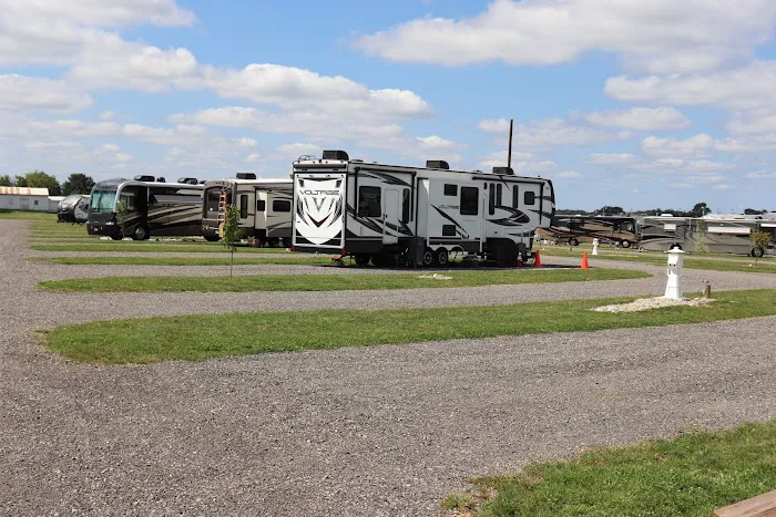 Shipshewana RV Park & Service Center Picture 7