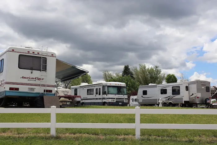 Shipshewana RV Park & Service Center Picture 10