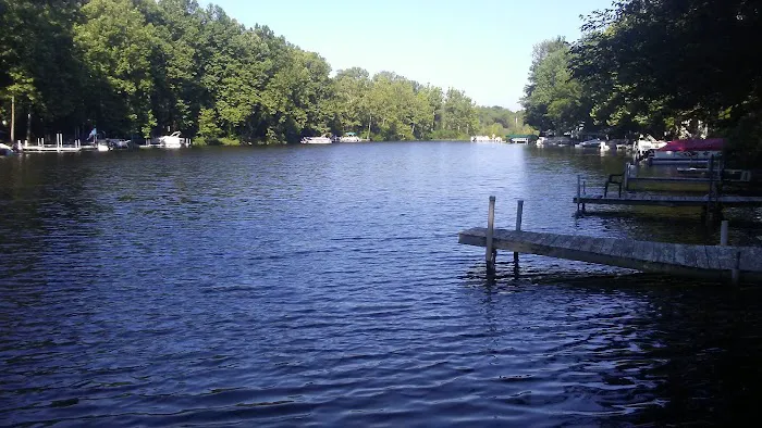 Lake Estates Community Picture 8