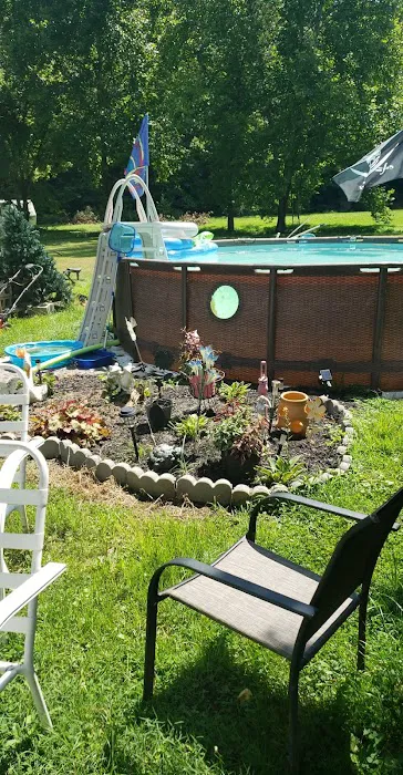 Fawn Court Estates Mobile Home & RV Rental Park Picture 2