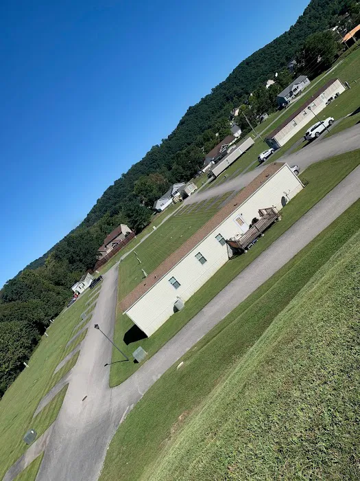 Meadow View Mobile Home Park Picture 8