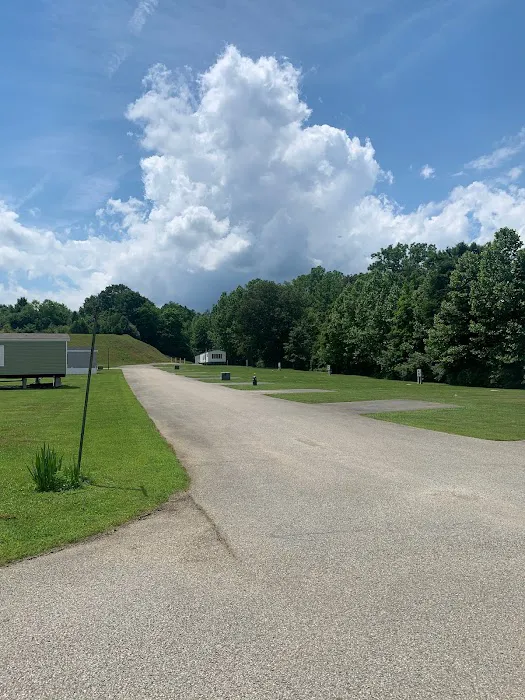 Meadow View Mobile Home Park Picture 1