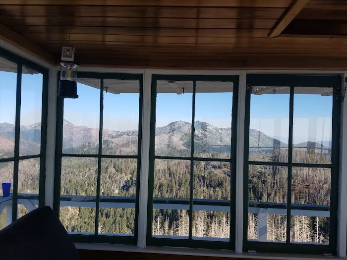 Bear Basin Lookout National Forest Cabin Picture 6
