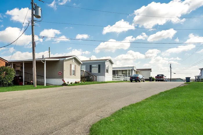 Fairfield Trails Picture 4