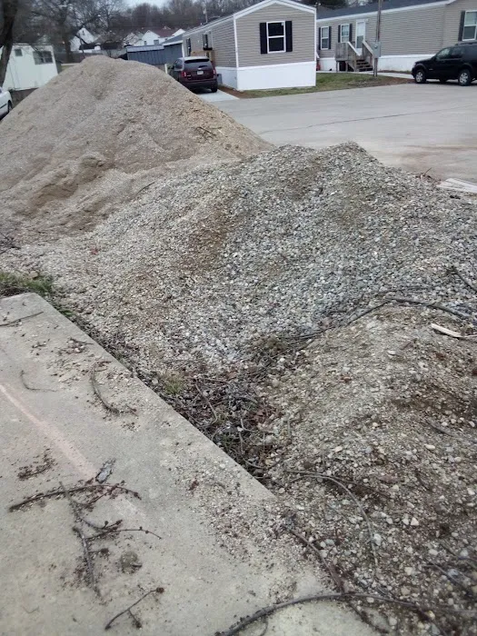 Deerfield Mobile Home Community Picture 8